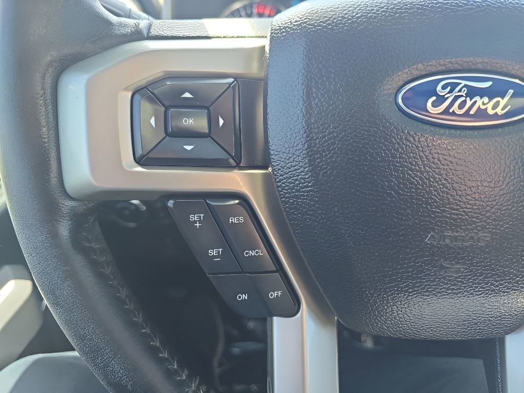 Used 2021 Ford F250 Lariat w/ Lariat Ultimate Package AWD/4WD image 32