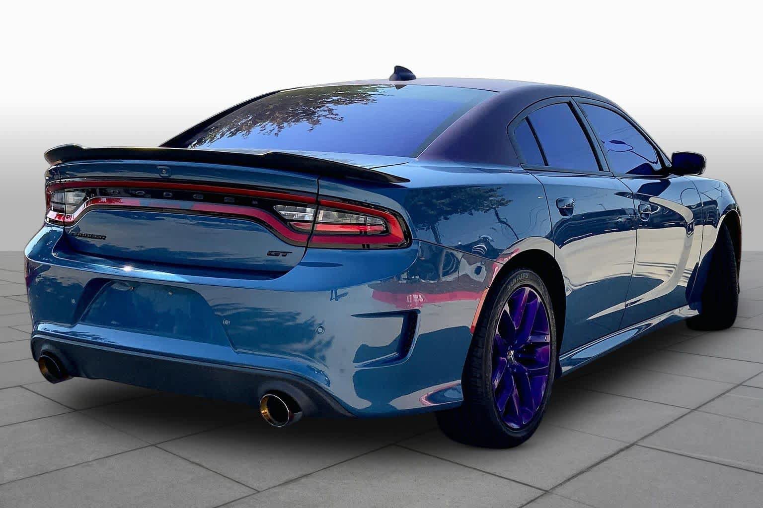 Used 2020 Dodge Charger GT w/ Blacktop Package RWD image 12