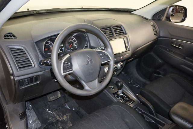 Used 2024 Mitsubishi Outlander Sport ES image 23