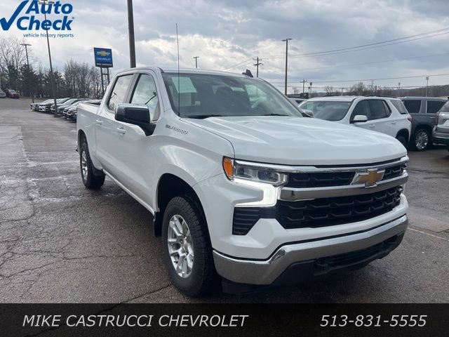 Used 2022 Chevrolet Silverado 1500 LT image 2