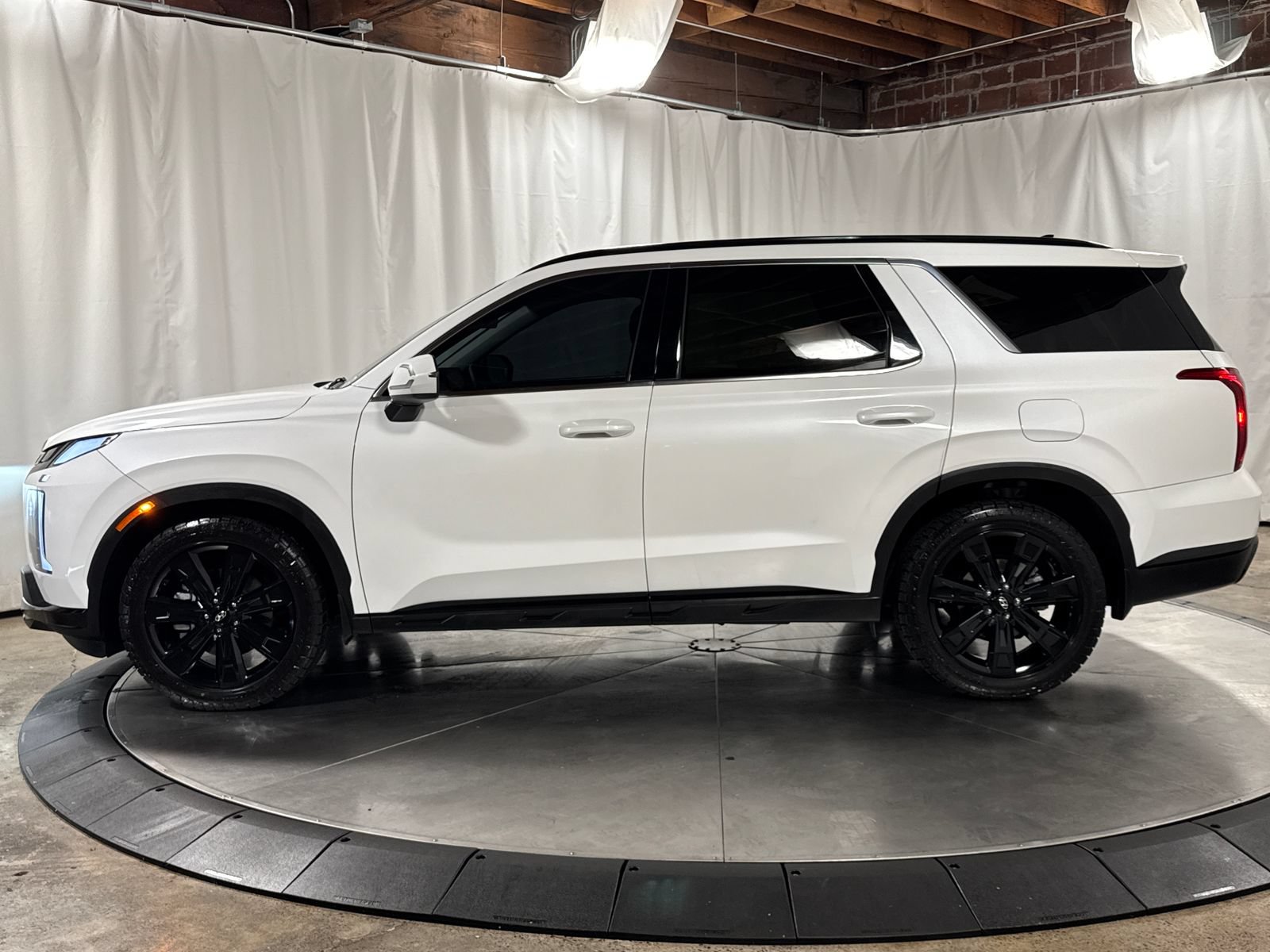 Used 2023 Hyundai Palisade XRT AWD/4WD image 8