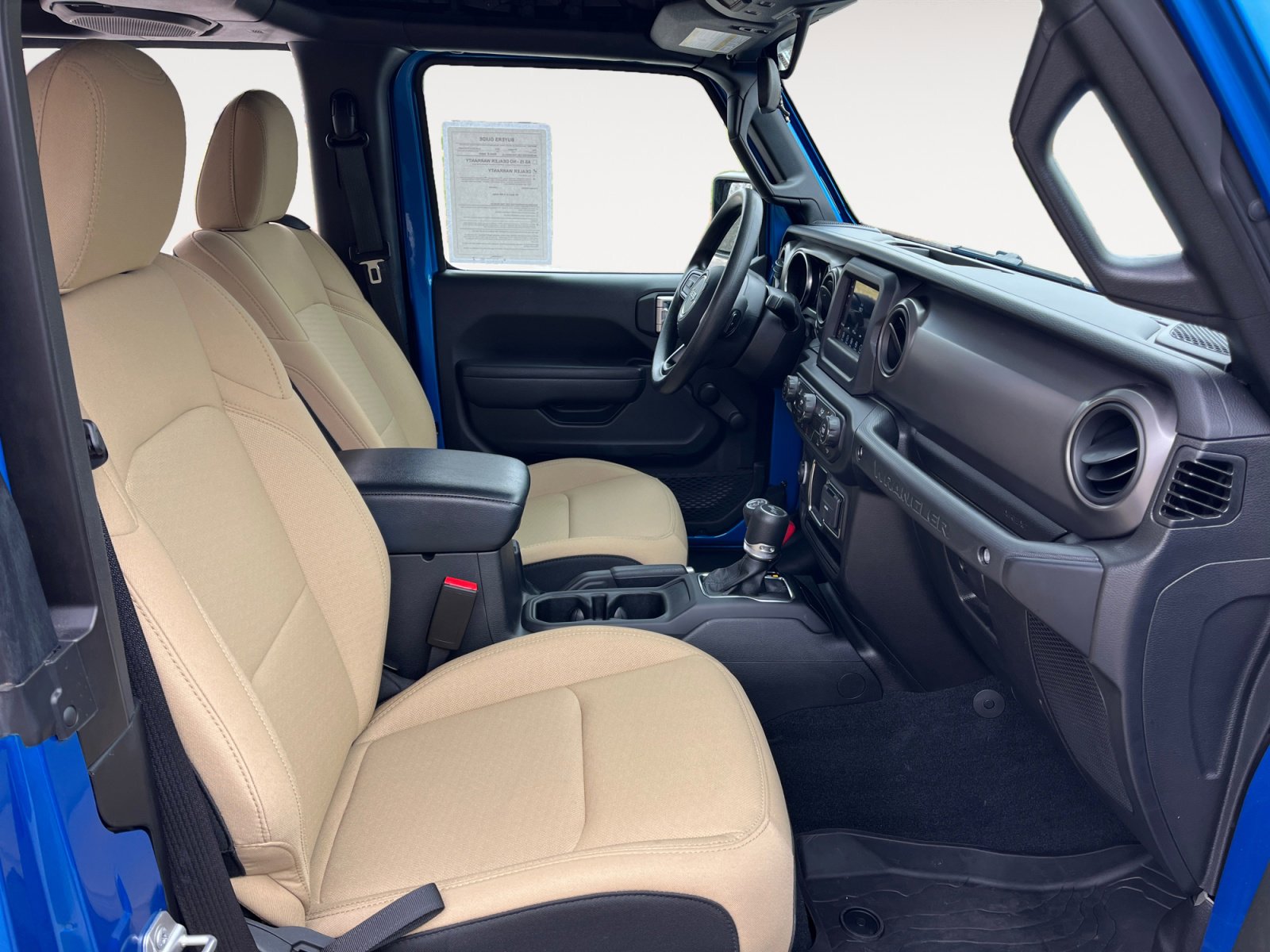 Used 2022 Jeep Wrangler Sport AWD/4WD image 19