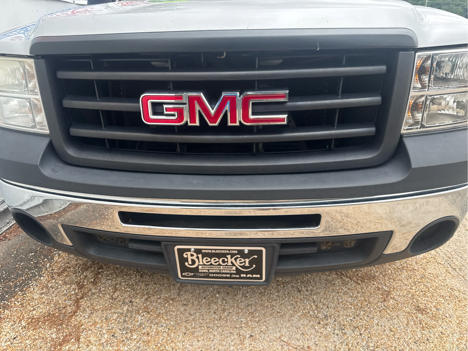 Used 2013 GMC Sierra 1500 W/T RWD image 10