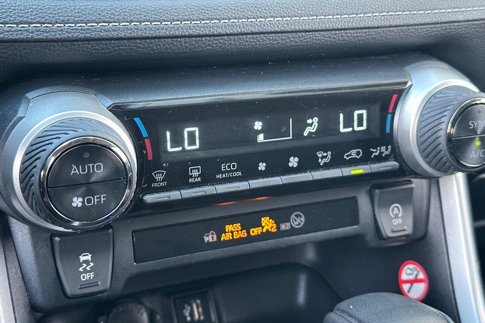 Used 2024 Toyota RAV4 XLE image 19