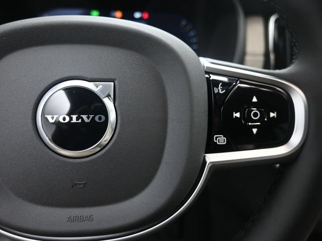 Used 2026 Volvo XC90 B6 Ultra w/ Protection Package Premier AWD/4WD image 14