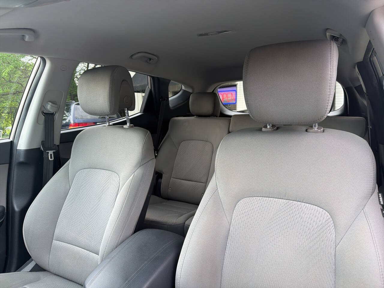 Used 2017 Hyundai Santa Fe Sport AWD/4WD image 21