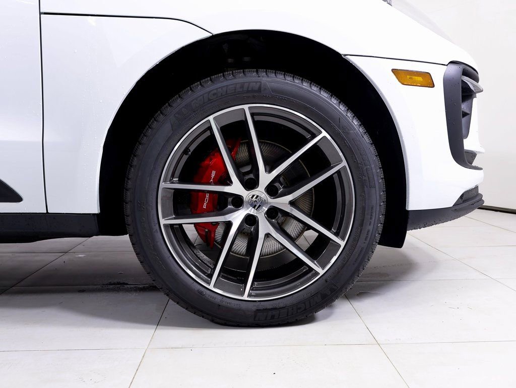 New 2026 Porsche Macan S image 21