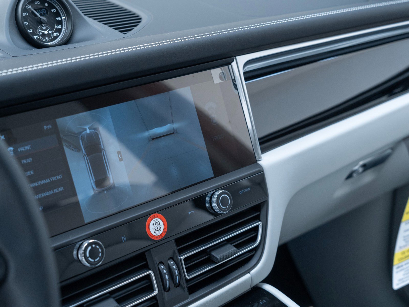 New 2026 Porsche Macan S image 27