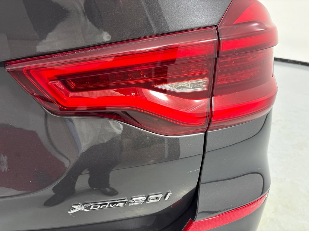 Used 2020 BMW X3 xDrive30i w/ Driving Assistance Package AWD/4WD image 7