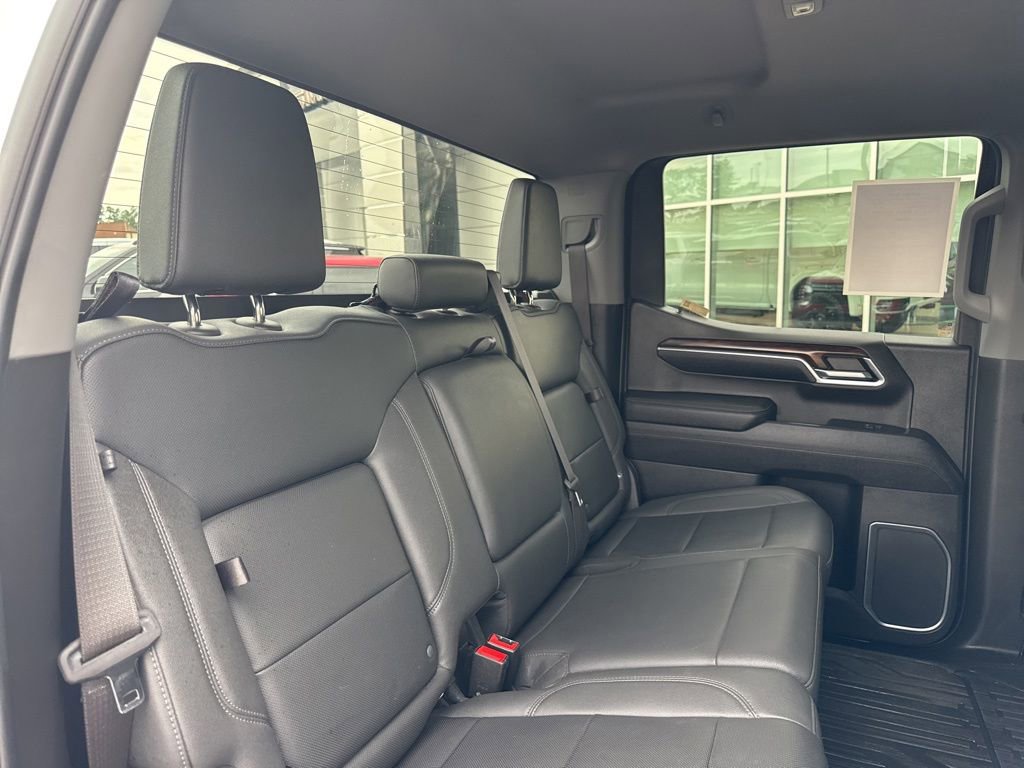 Used 2023 GMC Sierra 1500 SLT w/ SLT Premium Package AWD/4WD image 25