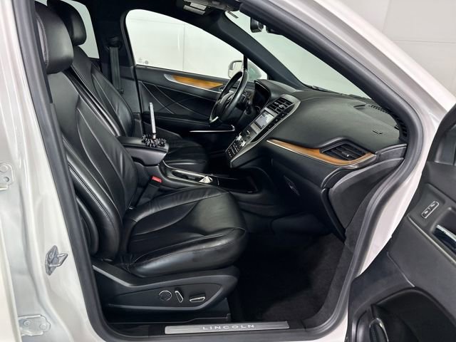 Used 2019 Lincoln MKC Select w/ MKC Climate Package image 35