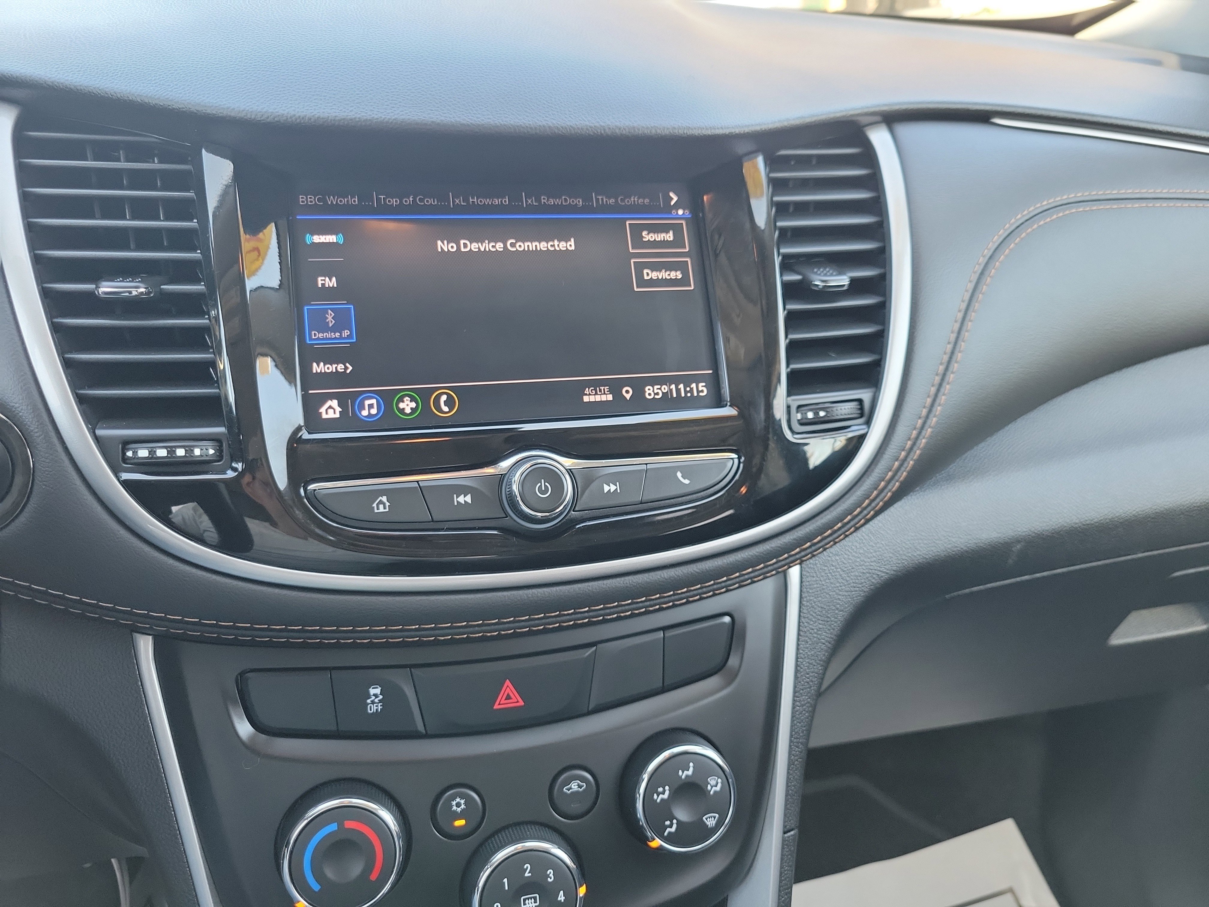 Certified 2022 Chevrolet Trax LT w/ LT Convenience Package image 20