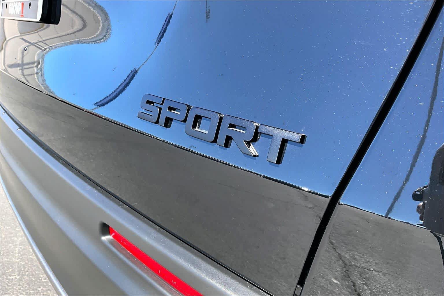 Used 2027 Honda HR-V Sport image 9