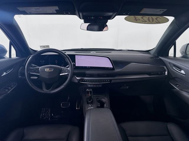 Used 2024 Cadillac XT4 Sport w/ Cold Weather Package image 24