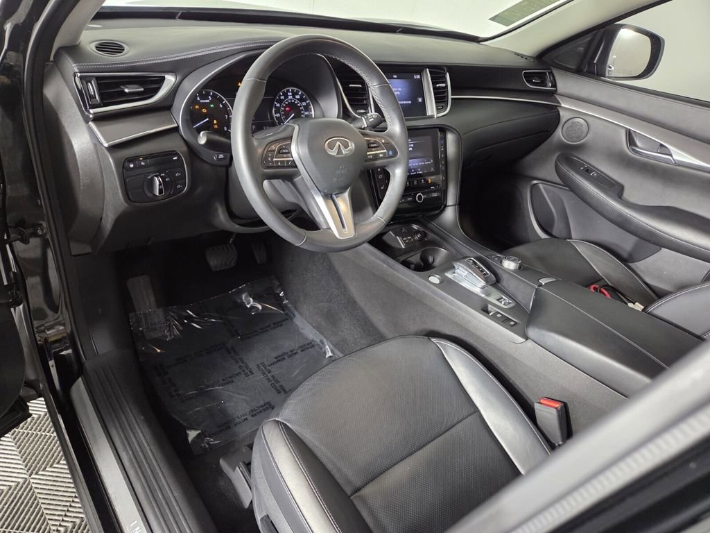 Used 2023 INFINITI QX50 Luxe image 13