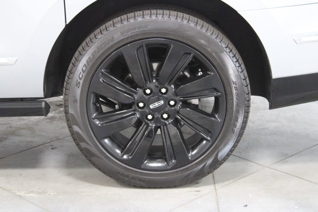Used 2023 Lincoln Navigator L Black Label image 7