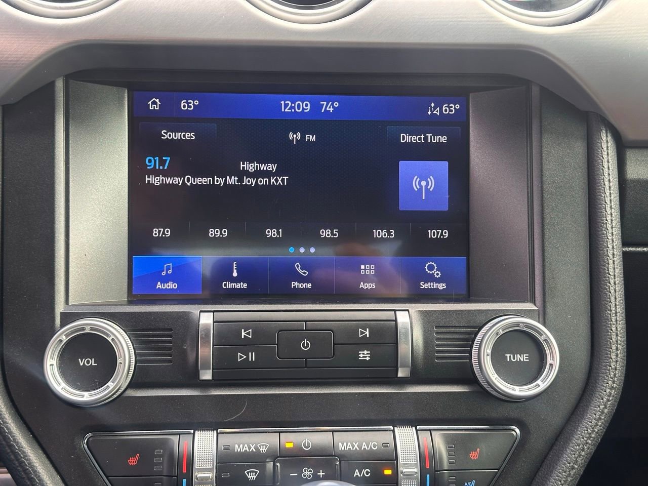 Used 2020 Ford Mustang Premium w/ Black Accent Package image 23