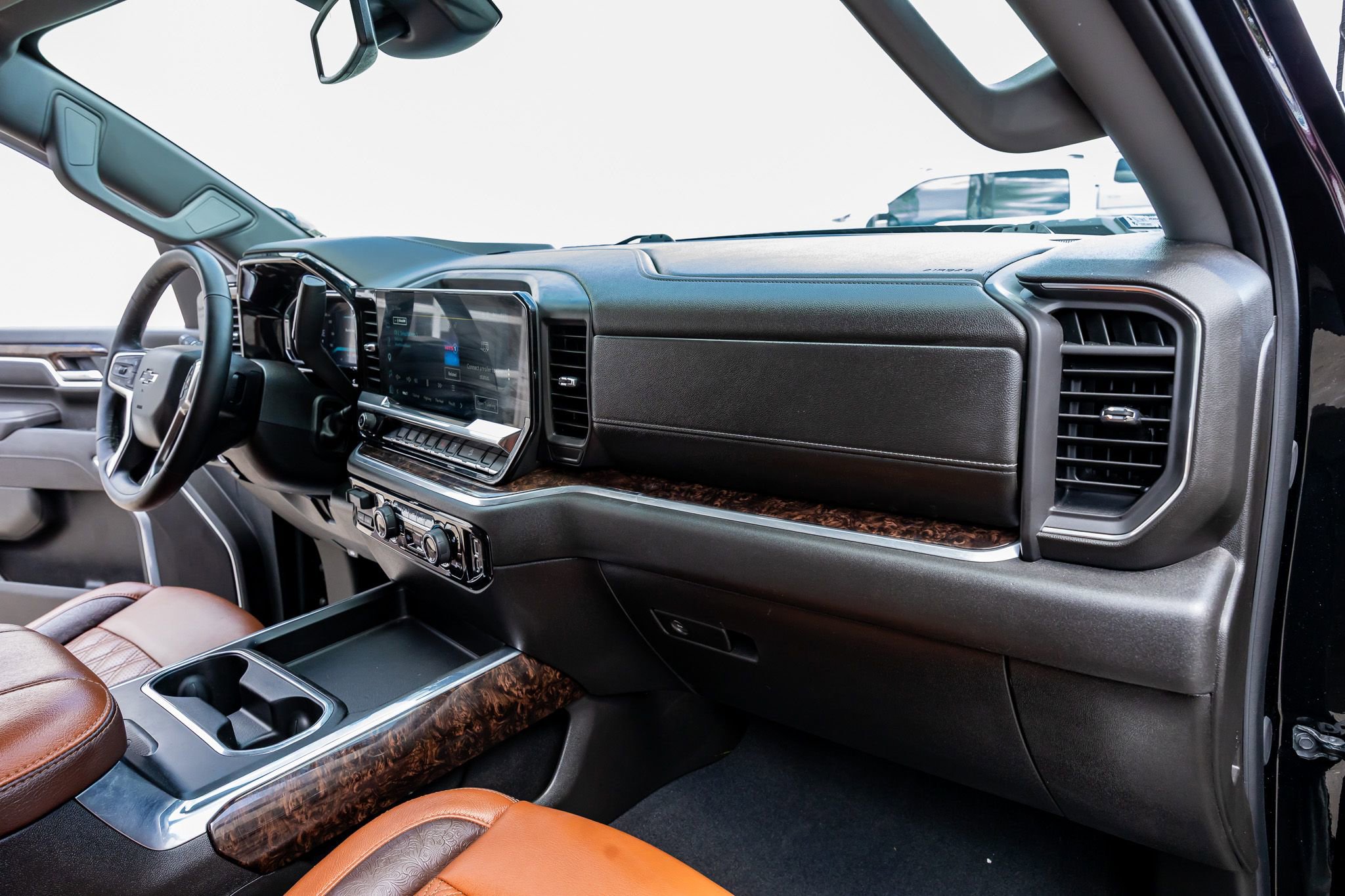 Used 2026 Chevrolet Silverado 2500 LT w/ Trail Boss Package image 17