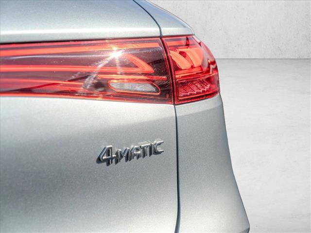 Used 2025 Mercedes-Benz EQS 580 4MATIC SUV image 15