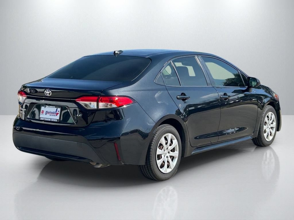Used 2020 Toyota Corolla LE FWD image 5