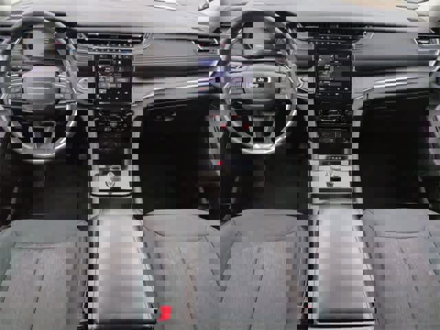 Used 2023 Jeep Grand Cherokee L Laredo image 15