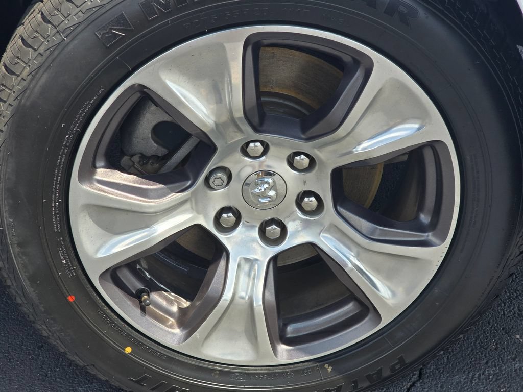 Used 2023 RAM 1500 Laramie AWD/4WD image 10