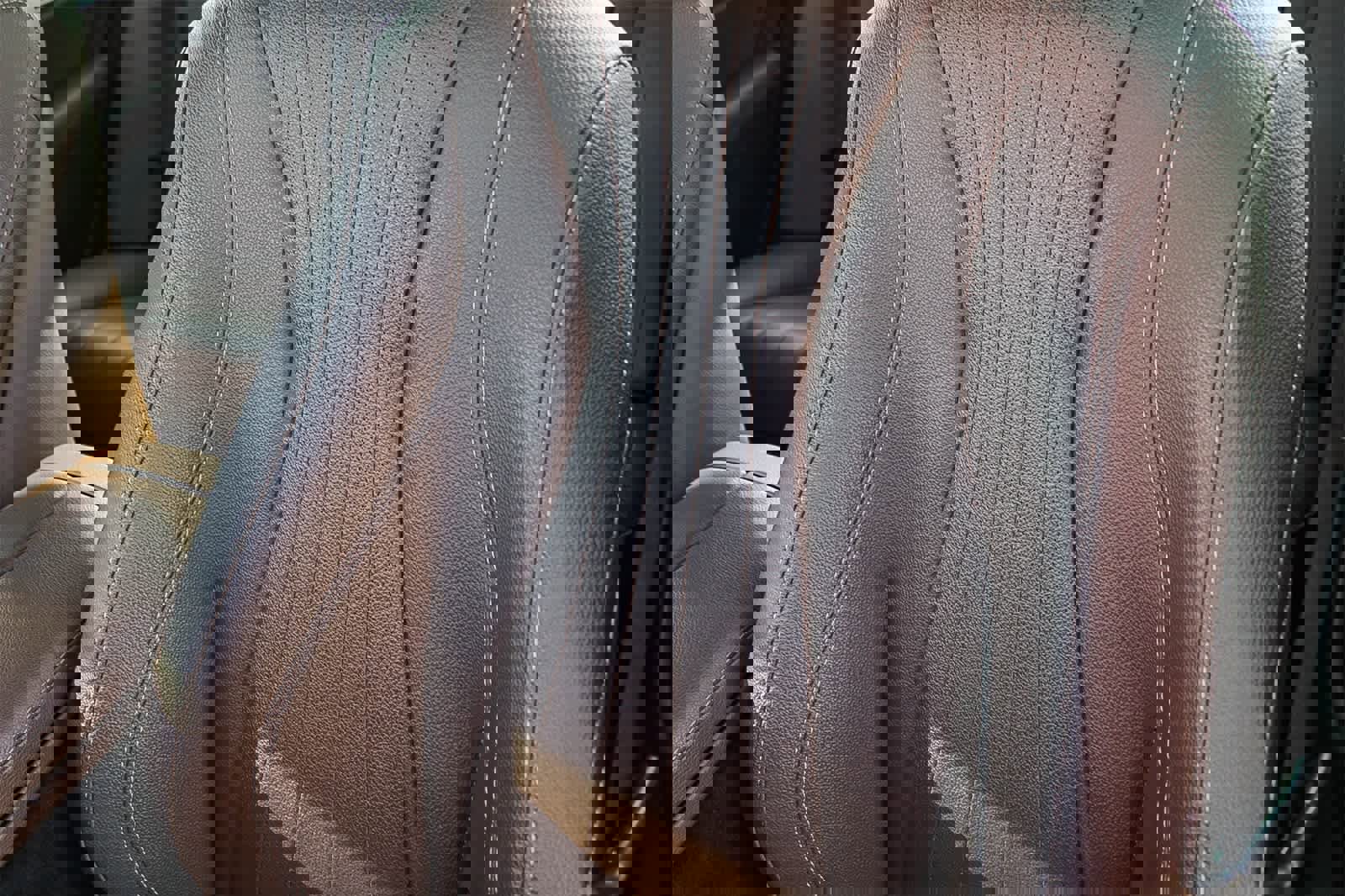 Used 2021 Mercedes-Benz E 350 Sedan w/ Premium Package image 12