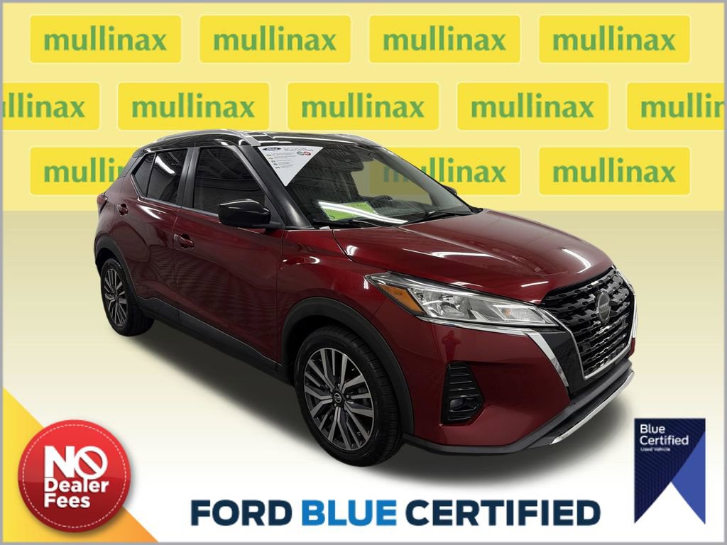 Used 2021 Nissan Kicks SV FWD image 1