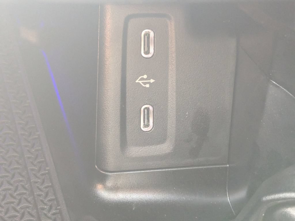 Certified 2026 Mercedes-Benz GLC 300 4MATIC image 9
