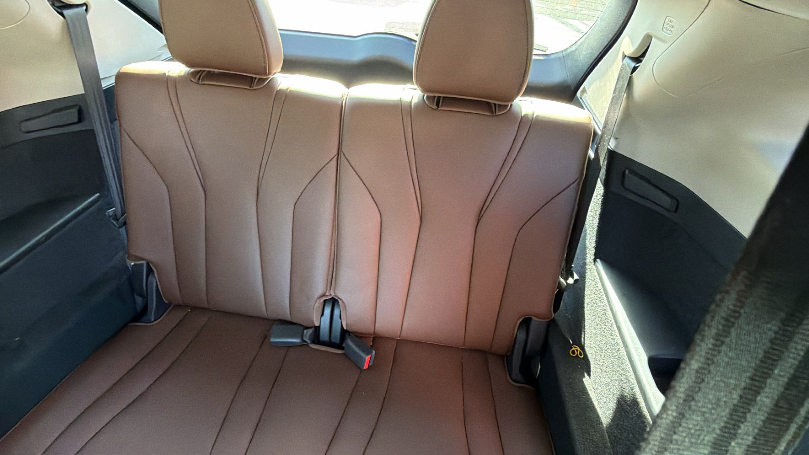 Used 2023 Acura MDX w/ Technology Package FWD image 24