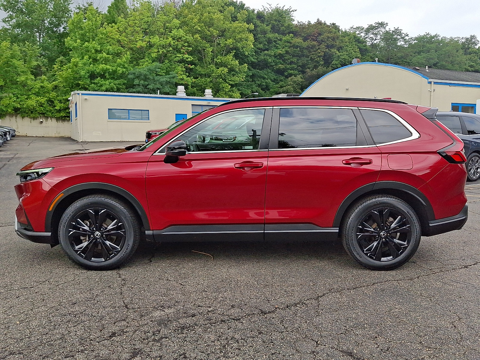 Used 2023 Honda CR-V Sport Touring image 7