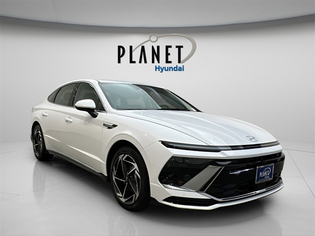New 2026 Hyundai Sonata SEL image 1