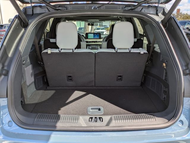 New 2026 Lincoln Aviator Black Label w/ Black Label Special Edition image 13