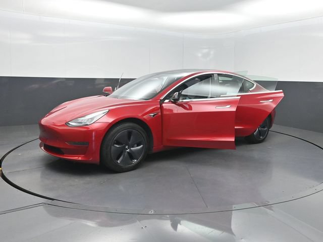 Used 2020 Tesla Model 3 Standard Range RWD image 24