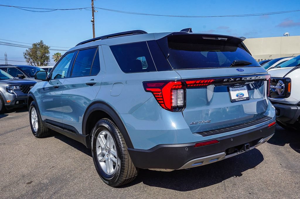 New 2026 Ford Explorer Active w/ Active Comfort Package RWD image 4