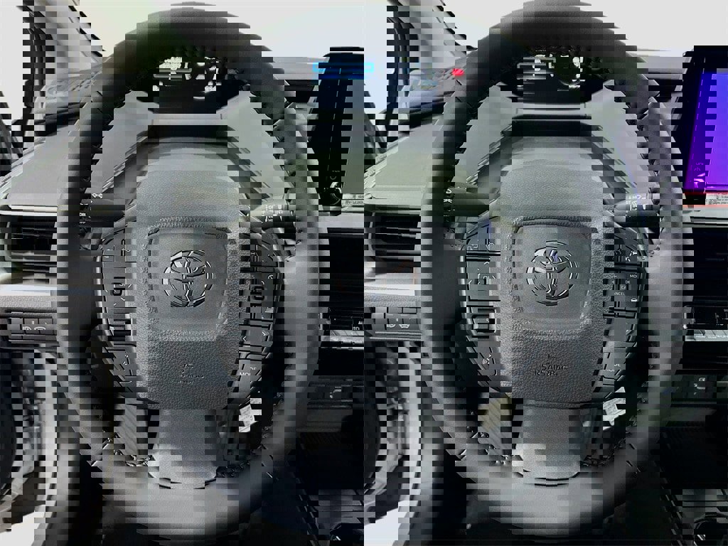 New 2026 Toyota Prius LE image 9