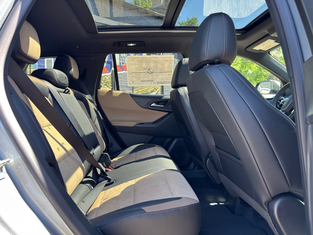 New 2026 Chevrolet Equinox ACTIV w/ Convenience Package III AWD/4WD image 13