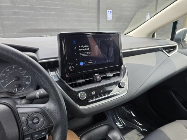 Used 2023 Toyota Corolla LE FWD image 23
