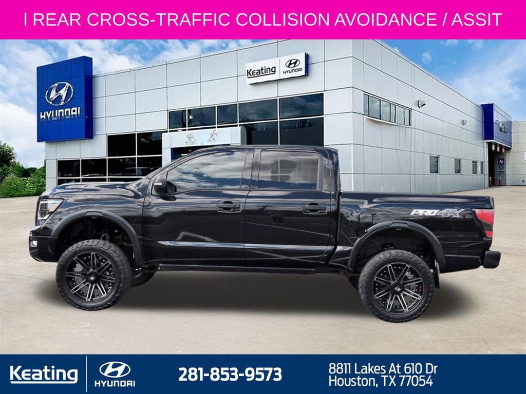 Used 2020 Nissan Titan PRO-4X image 8