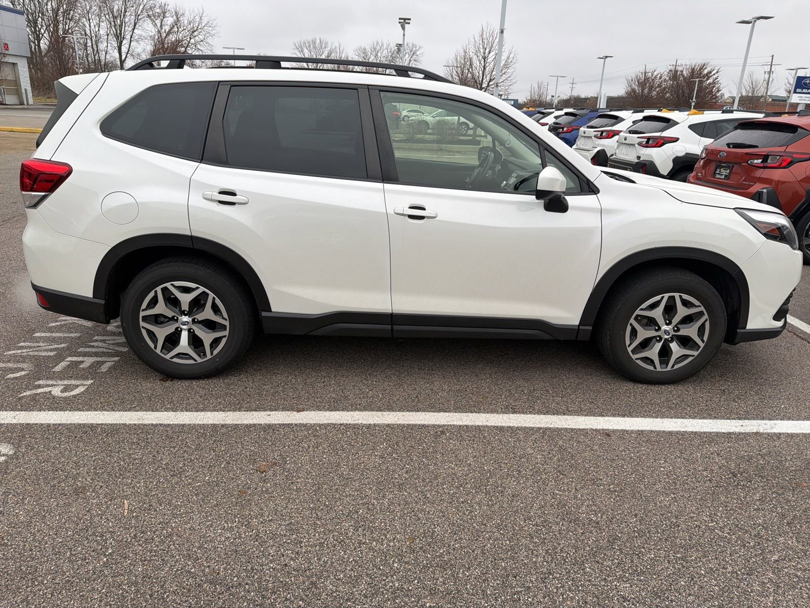 Used 2023 Subaru Forester Premium image 12