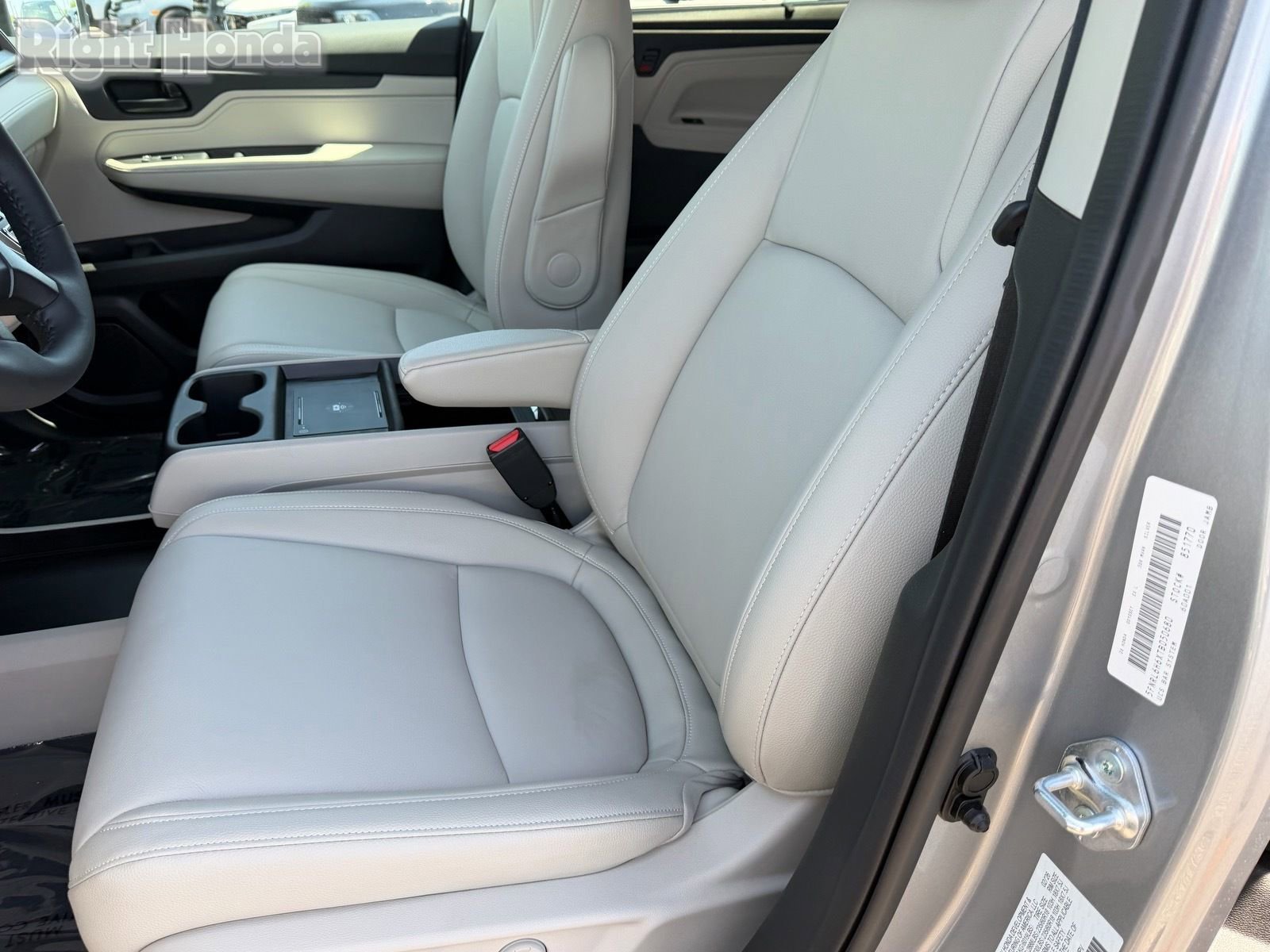 Used 2026 Honda Odyssey EX-L image 24