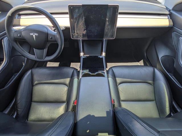 Used 2020 Tesla Model 3 Standard Range Plus RWD image 17