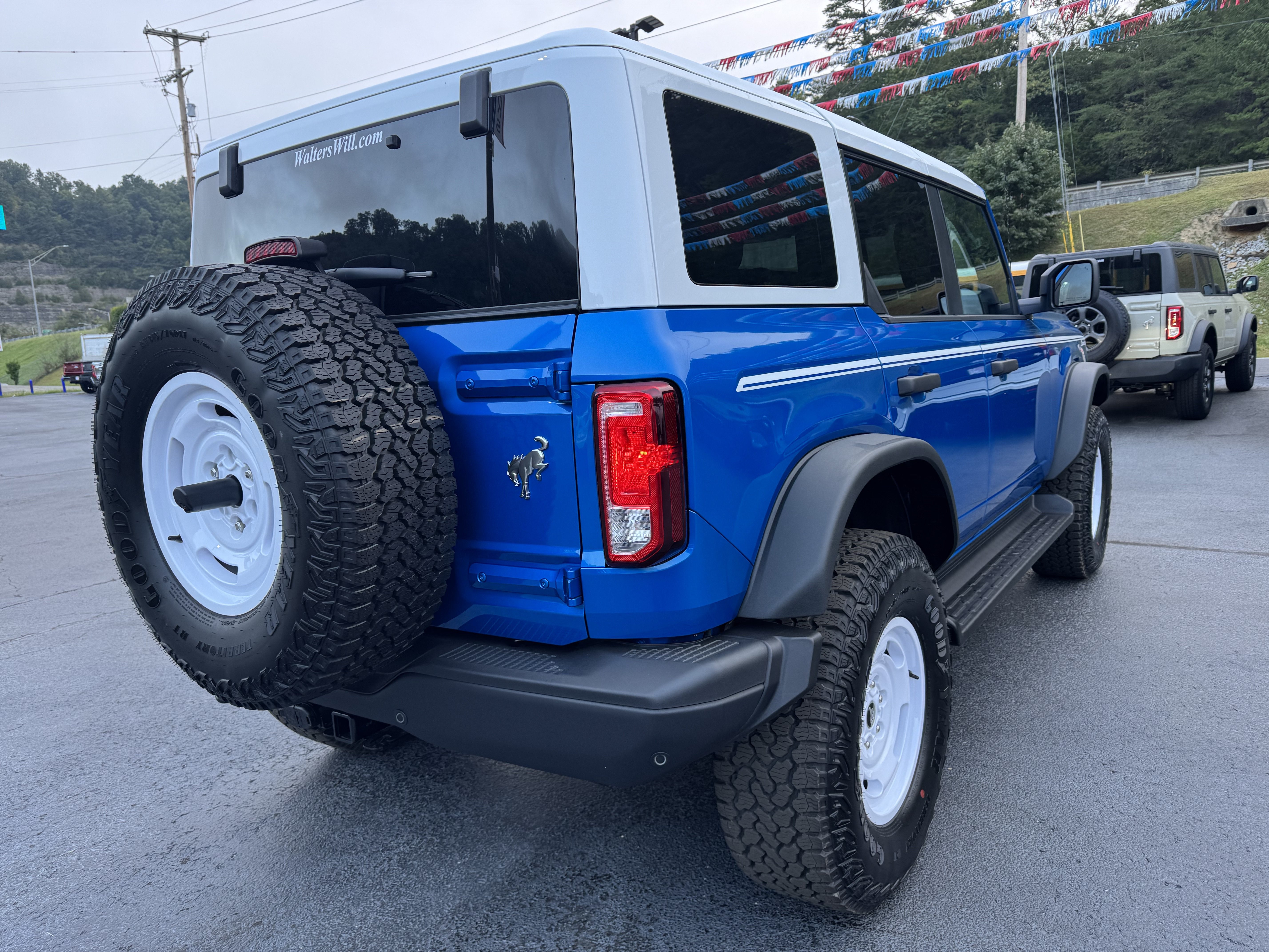 Used 2026 Ford Bronco Heritage Edition AWD/4WD image 7