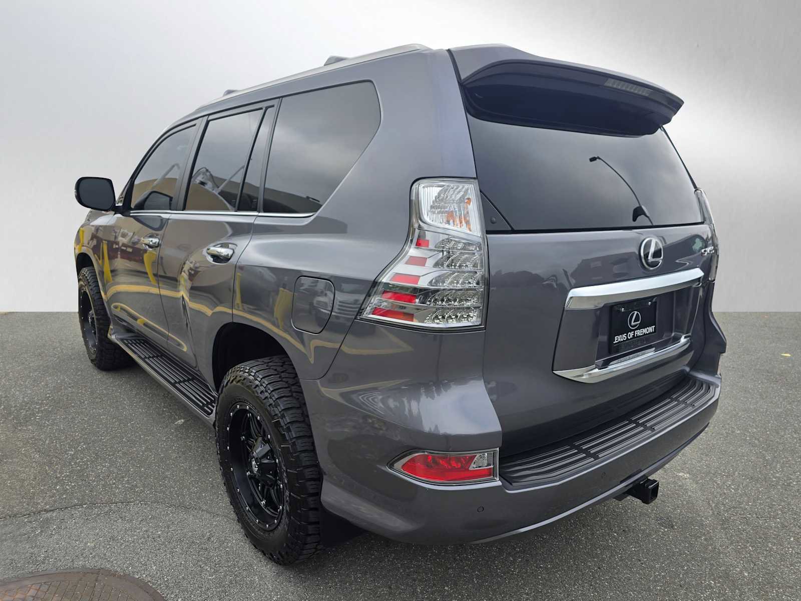 Used 2023 Lexus GX 460 Premium w/ Premium Plus Package AWD/4WD image 5