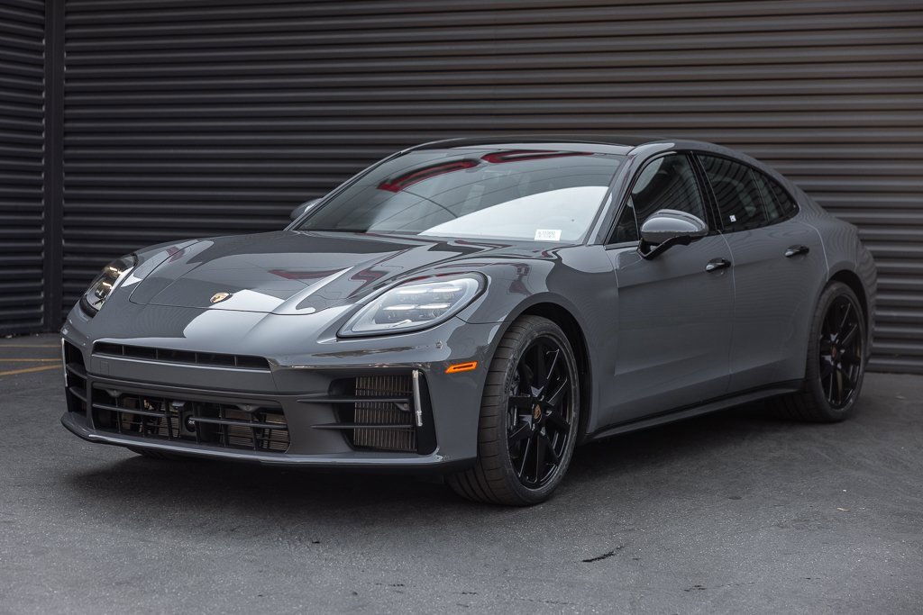 Used 2025 Porsche Panamera