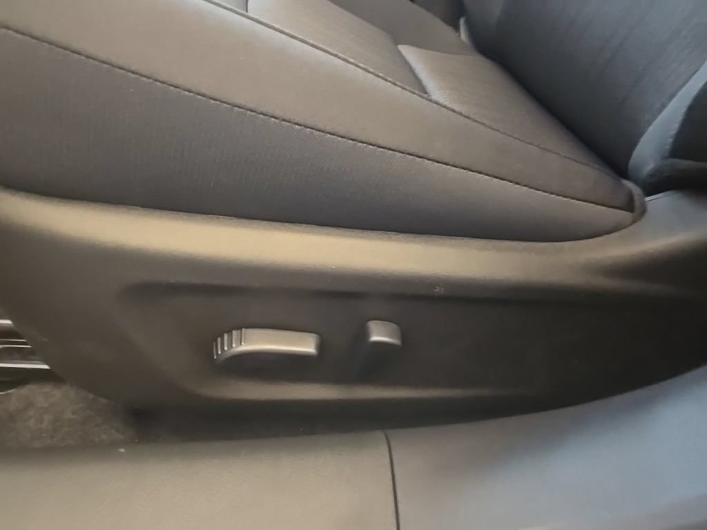 New 2026 Nissan Altima 2.5 SV FWD image 10