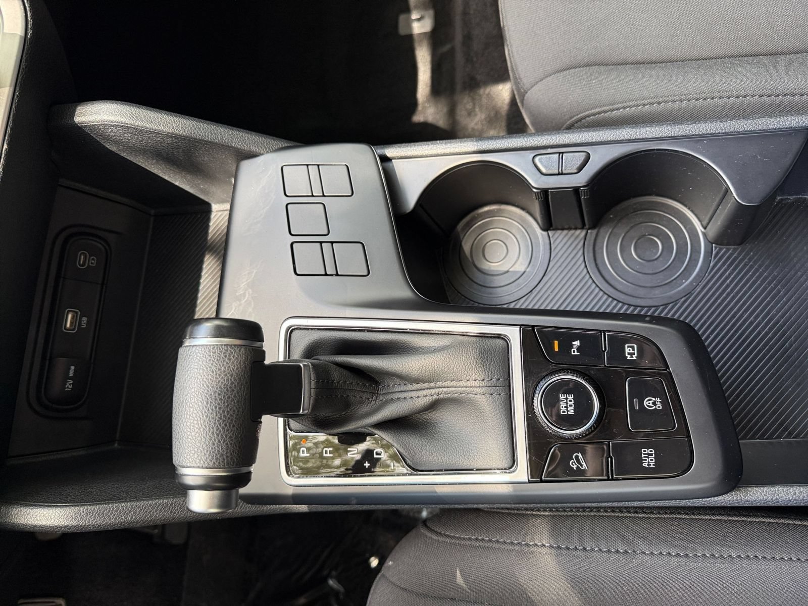 Used 2025 Kia Sportage LX FWD image 38