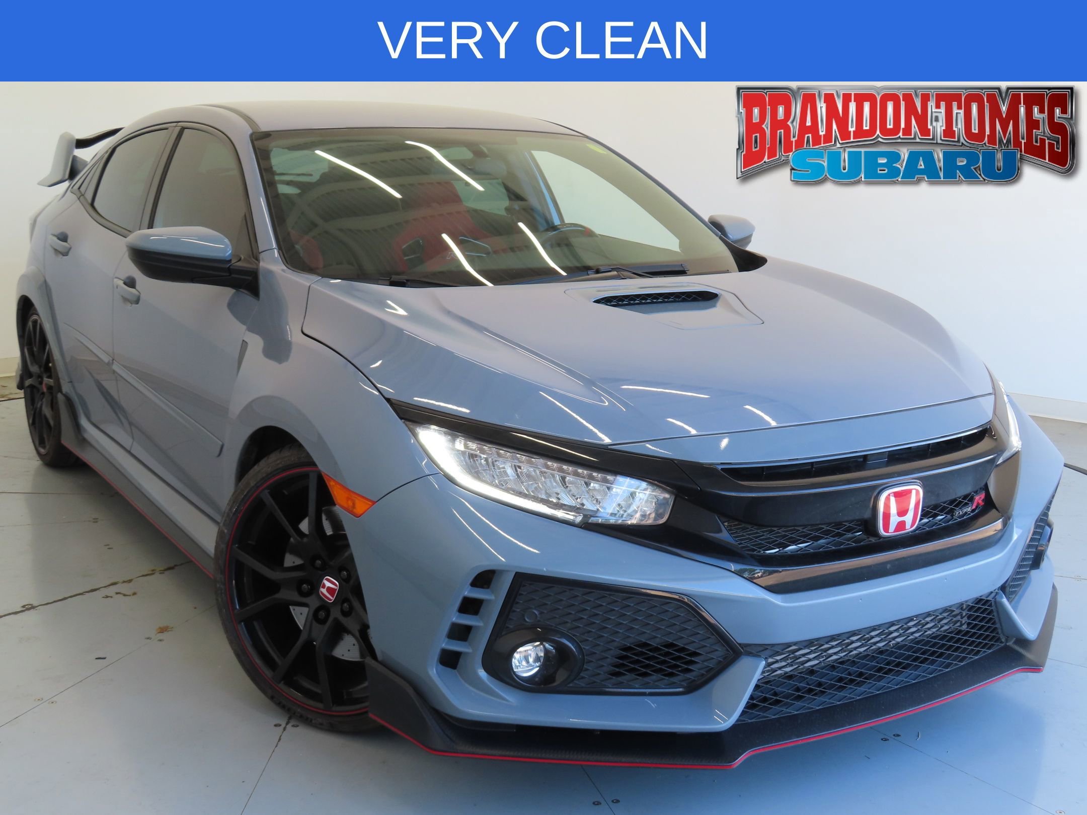 Used 2019 Honda Civic Type R image 1