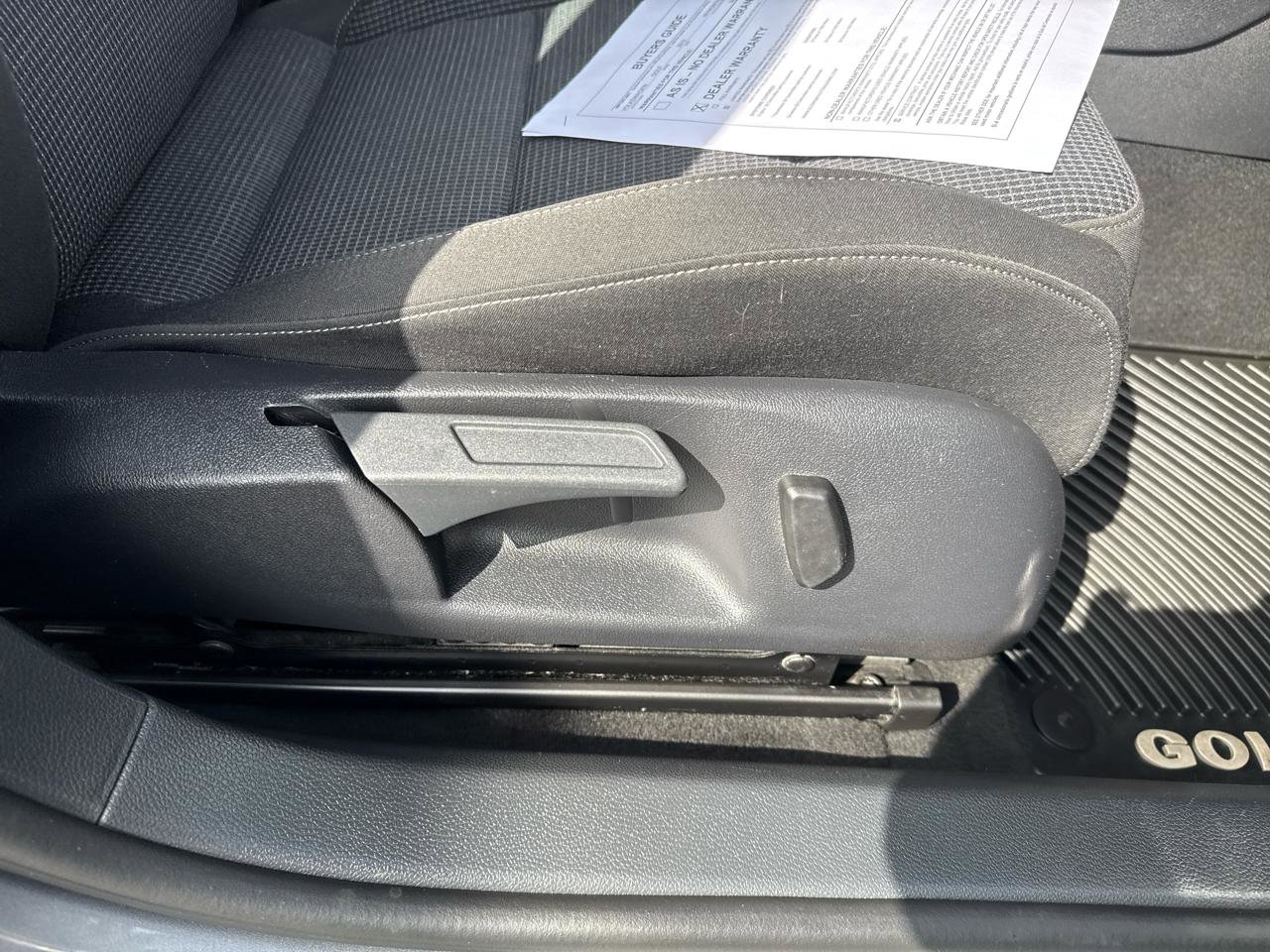 Used 2013 Volkswagen Golf TDI FWD image 26