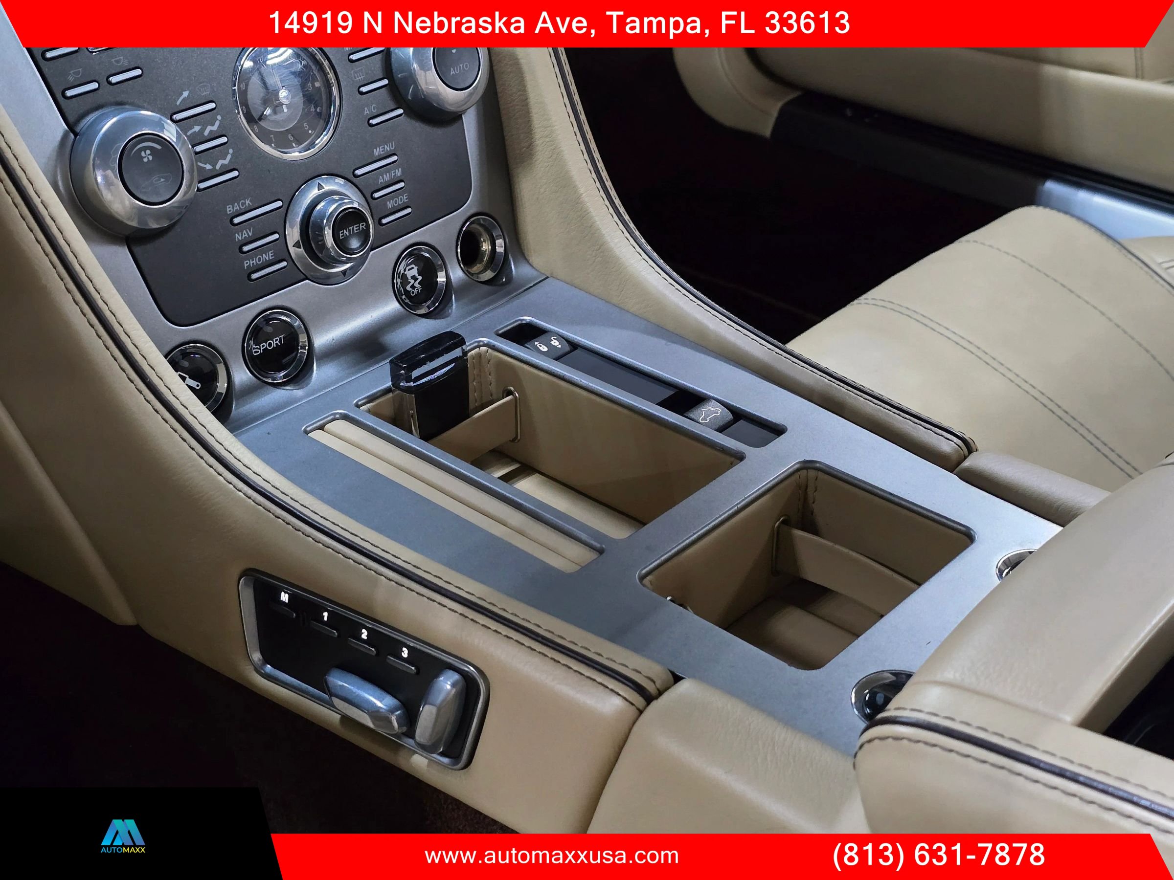 Used 2013 Aston Martin DB9 Volante RWD image 30